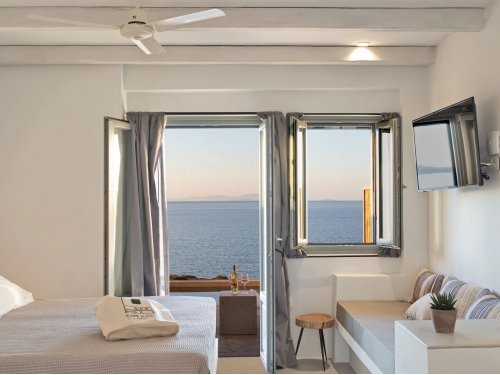 Superior Suite με Ιδιωτική Πισίνα & Θέα Θάλασσα